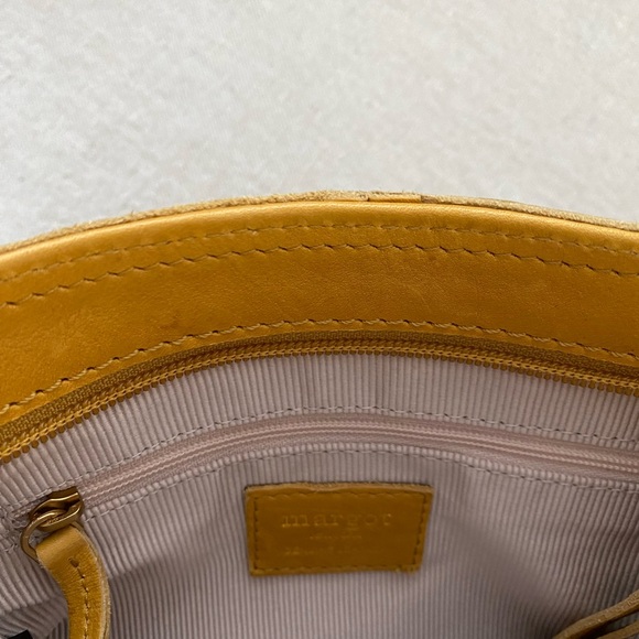 🆕Margot New York🔥
Mustard Yellow Iris Bucket Leather shoulder Purse - Picture 6 of 7